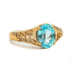 10KT Yellow Gold Blue Topaz and Diamond Ring